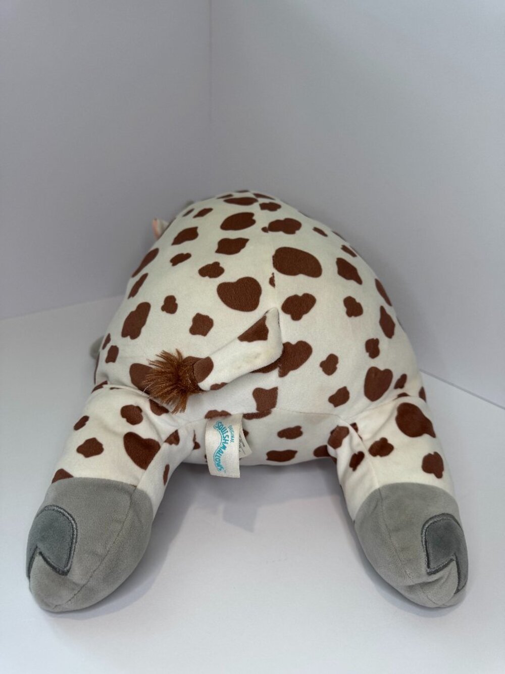 22” Hugmallow Squishmallow Spotted Cow Plush Laying Down Stuffed Animal HTF Rare - Picture 5 of 8